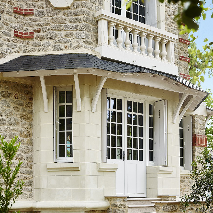 menuiseries extérieures sur mesure en bois